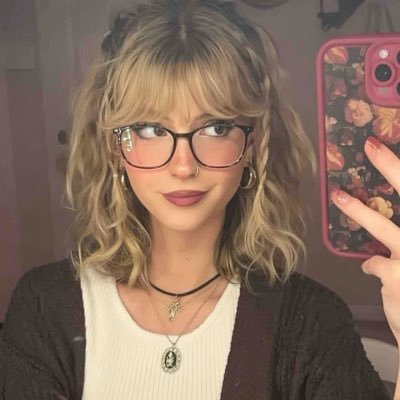 dakriuwu's profile picture. 🇫🇷 🏳️‍⚧️| 22 | | Top 3 WRL Player | #WeAreTheKrewe | #DIADEFURIA