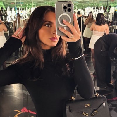 ManEaterCoded's profile picture. Good girl, bad habits..