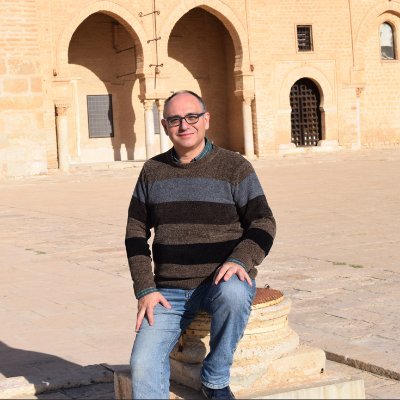 duran_mart's profile picture. Aut tace aut loquere meliora silentio.