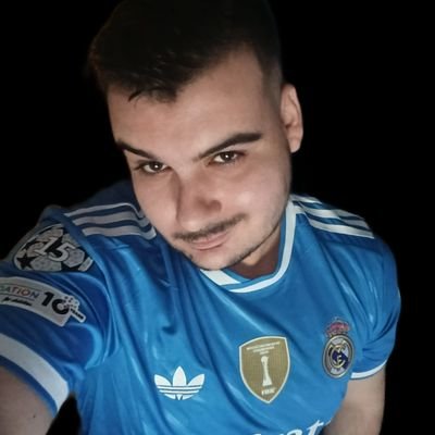 _Ruiz24_'s profile picture. Hablo de F1, luchitas falsas y fútbol y tiro puyitas a quien vaya viendo que lo merezca