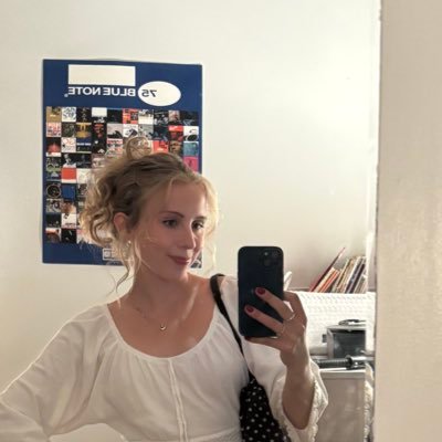 addisongschmidt's profile picture. boston university🫒 i write stuff about music on substack