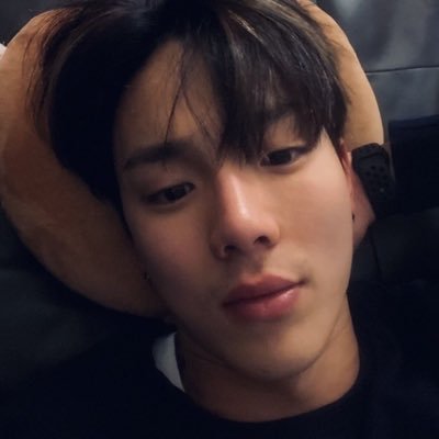 dadaflames's profile picture. possessive bf.