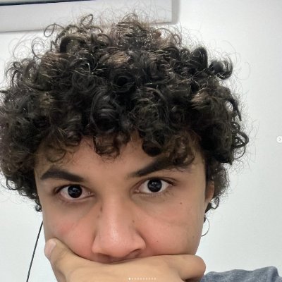 pessanvini's profile picture. fon