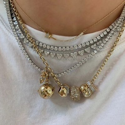 ll10li's profile picture. 