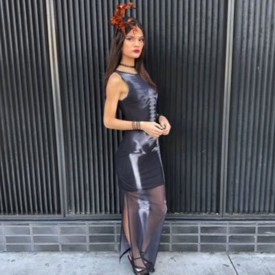 ChristinaD23's profile picture. if you’re reading this, I’m happy you exist and I hope you’re happy you exist too