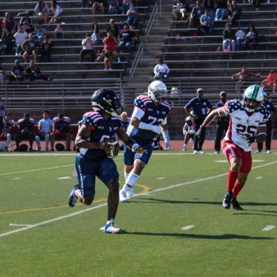 Jalexdagreat4's profile picture. TMI EPISCOPAL  RB Co/29 | 4.53 40m | 10.96 100m |5’8” 165 | Converse, Tx  Squat-315 Bench-225