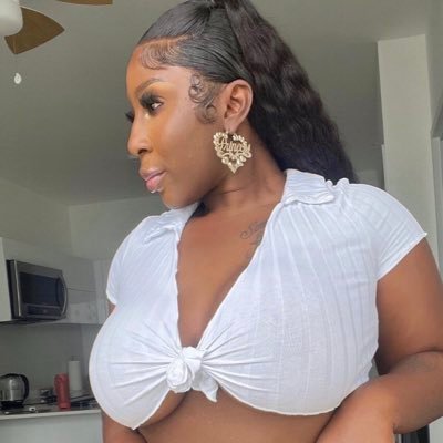 Thickbooty7895's profile picture. THICK booty🍑 "official page" The ass spread Queen b Dm for FaceTime, booking & menu| telegram link:: https://t.co/5guRqAcP4J iMessage 💬 dethickpalesa@gmail.com