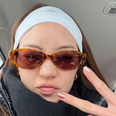 loivergirl_'s profile picture. 