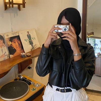 ziasdfghjkl's profile picture. asalkan being twit peeps