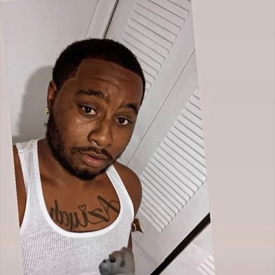 bands_tae's profile picture. MIA ✈️