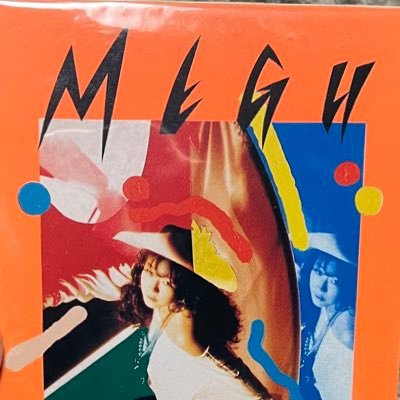 hiromichi_141's profile picture. アニメの8cm短冊シングルCD集めて〼。あとグッズ。 https://t.co/vWL45qZnbu あと写真集。https://t.co/UkNNldCr7a 最近「言い方」にこだわり過ぎてる。