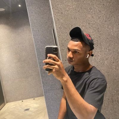 Jeanmichaej's profile picture. new account 20 years