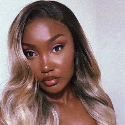 Doll231_'s profile picture. Proverbs 3:5-6✝️