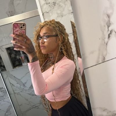 KendraLock8405's profile picture. I here for perfect relationship ❤️‍🩹