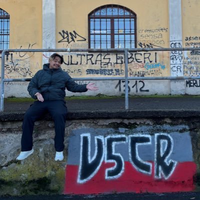 Paulodibola's profile picture. Biasa bahas bola di Tiktok, sekarang mau sambil nge-X, #YNWA