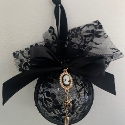 222d4rla's profile picture. 