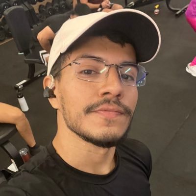 laycrp's profile picture. 