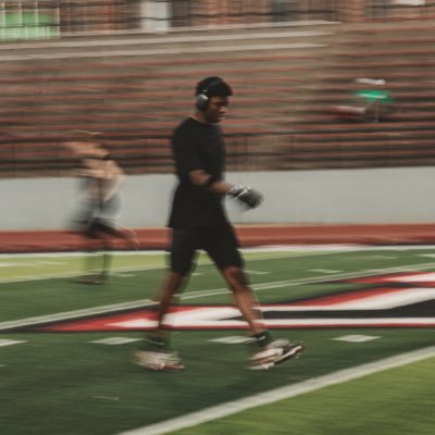 Osbornegabe5's profile picture. Mustang HS | 6’3 180lb Defensive Back | 2027 | 2 Sport Athlete 🏈 🏀 | 4 ⭐️⭐️⭐️⭐️