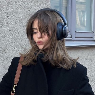 seham_AW1's profile picture. أحياناً مشاعر ، وأحياناً فراغ .