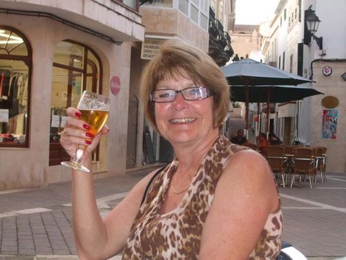 60 ish - retired - thinking that my Gap week/month/year should be starting some time soon! Time for Me time!