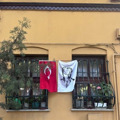 dilencisair_'s profile picture. 