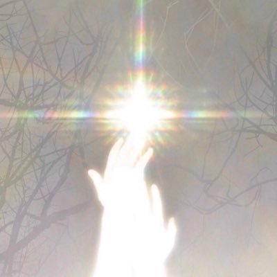 wings_of_des1re's profile picture. 20🤍 i like women