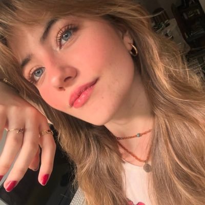 tanglediris's profile picture. i’d give up forever to touch you