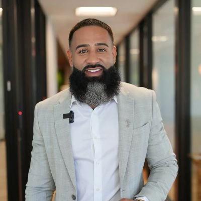 matiaszamora7's profile picture. Official account of the 'King of Waltz'; André Rieu and his Johann Strauss Orchestra. Updates by his family, team and André himself.