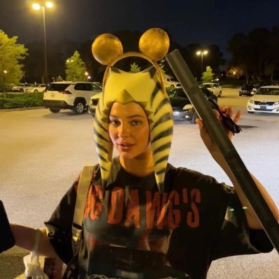 1ightningthief's profile picture. When life gives you lemonade, make lemons. Life will be all like, "Whaaaat?" | part-time marcelo #isviçre