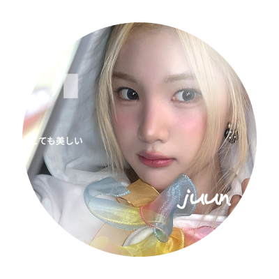 cyutxies's profile picture. 🎀🌙 made under sleepy stars・月のかけらを紡いで💌 softly curated treasures for kind souls 🕯 心を込めた soft parcel to soothe your night~on upfoll by @daroagain & crew