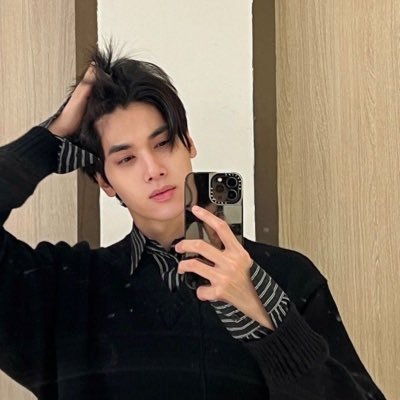 moranguitte's profile picture. written by joongdunk, lil peep and hannibal.