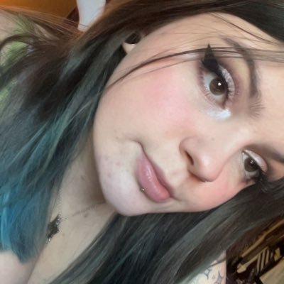 rayygunn_'s profile picture. °❀⋆.ೃ࿔*:･°❀⋆.ೃ࿔*:･°❀⋆.ೃ࿔*:･˚˖𓍢ִ໋✧˚.⋆