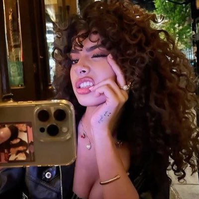 necroveilz's profile picture. 