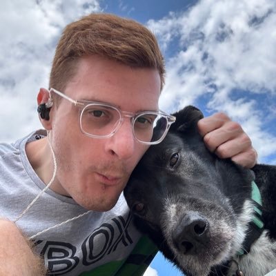 iReedr's profile picture. 