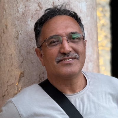 SoydanAkay1's profile picture. Yazar, Araştırmacı  #Çöl Çiçekleri