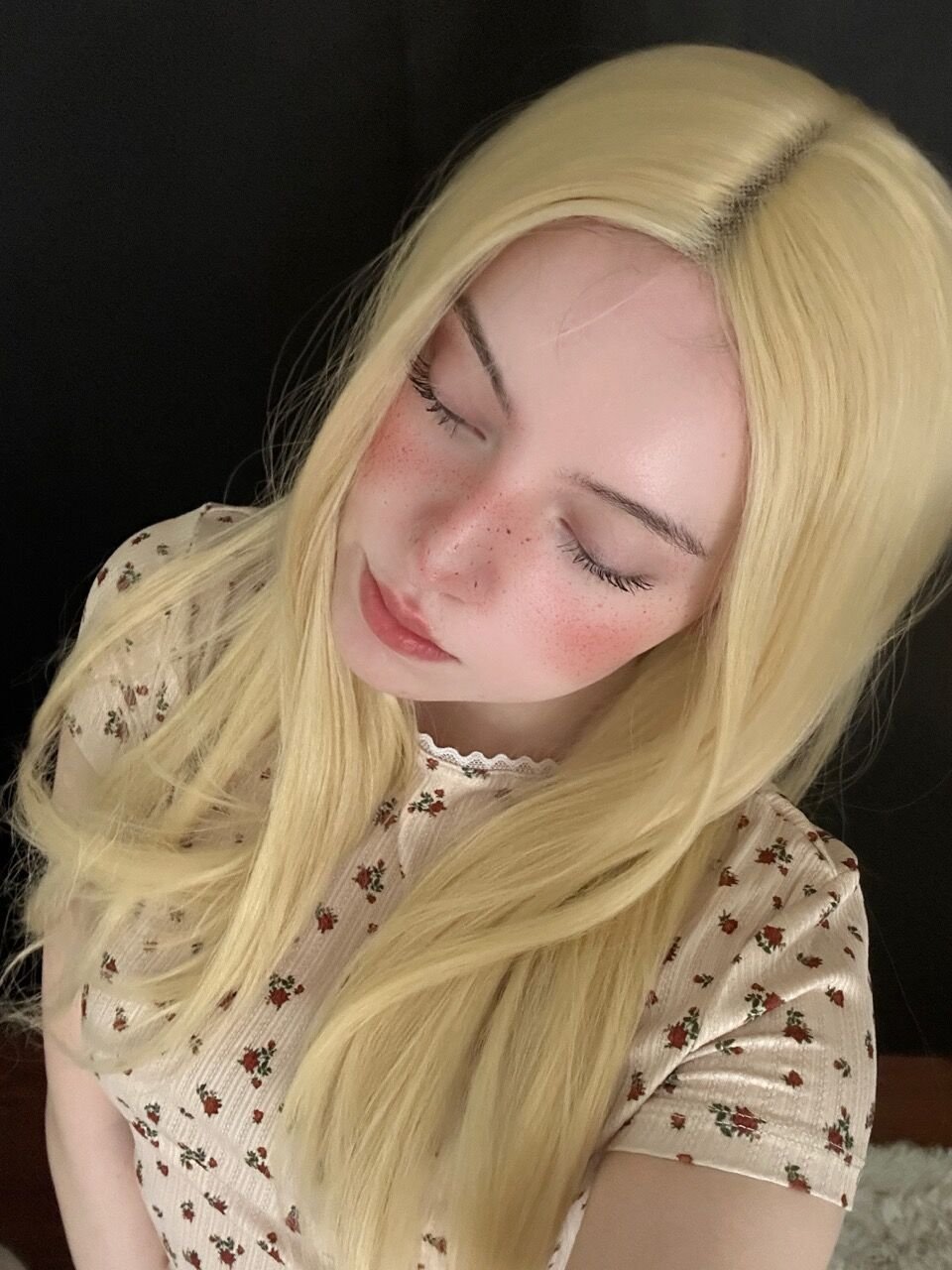 HolladayMa43732's profile picture. don t keep trying, just quit, unless it s trying to DM me