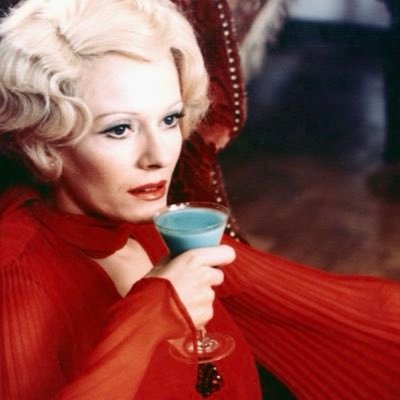 RinseHold's profile picture. 