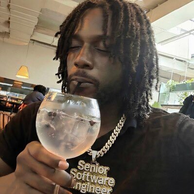 escobyte's profile picture. 