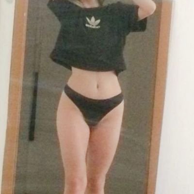 lili00kk's profile picture. vendo packs, fotos, vídeos e vídeos transando
chama na dm amor vamos nos divertir também faço chamada☺️🍓🍑