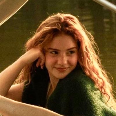 ILB0__1's profile picture. brutally soft woman