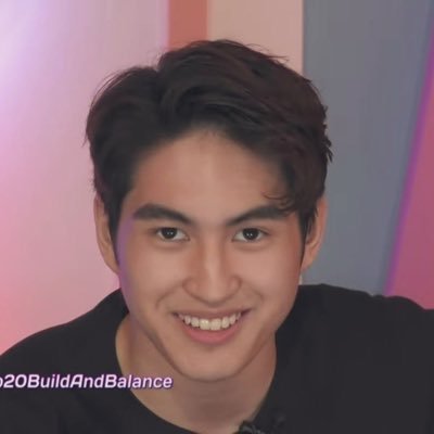 toniotalaxoxo's profile picture. kryston • team live