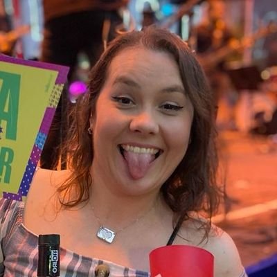 TwittaCami's profile picture. As coisas se encaixam, acalme seu coração, tire esse medo - Freire, Juliette 🌵

*Fan Account*