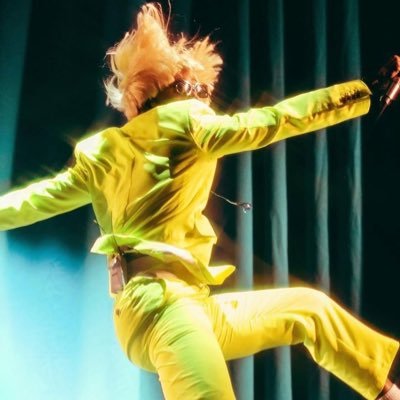 chetathesage's profile picture. documenting the underground creatives, music enthusiast &producer ⚡️