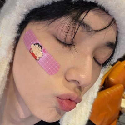 247yawnzzoning's profile picture. • Predebut OT5 MOA | TXT ult stan | Yeonjun knows I exist.