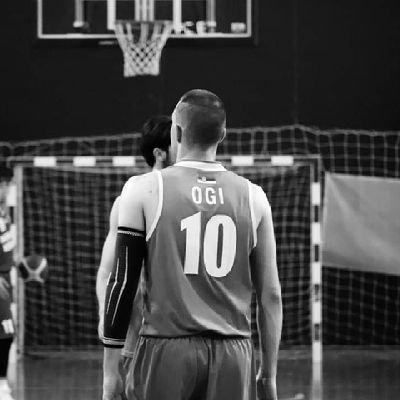 Grobari__'s profile picture. 👩‍❤️‍👨 @andjelaaaaa13 ⚫⚪ 4. X 1945.