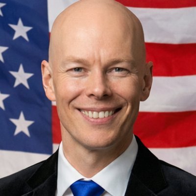 DefraudStreet's profile picture. CEO of Defraud Capital ✮ Vulture Capitalist ✮ Wealth Concentration Specialist ✮ Your Risk, My Upside ✮ PARODY