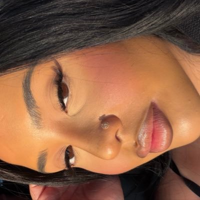 stephdassh's profile picture. tuh