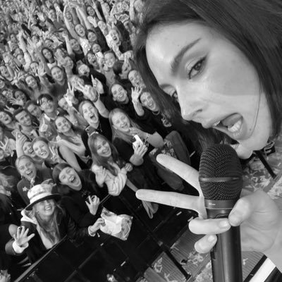 tatlovesdyl's profile picture. real growth takes time, butterfly