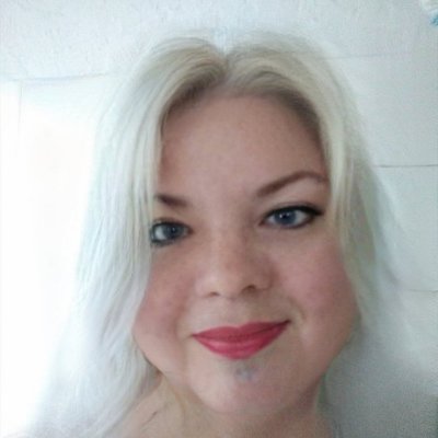 evviforall's profile picture. #WeAreEverywhere 💀⚡🌹
#Becoolanddontbeanasshole
#WhoDey 🏈
ARTS,  MUSIC + FLOWERS 
manchmal mit dunklen Gedanken

#noAfD

#NSFW