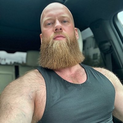 432DJJester's profile picture. 